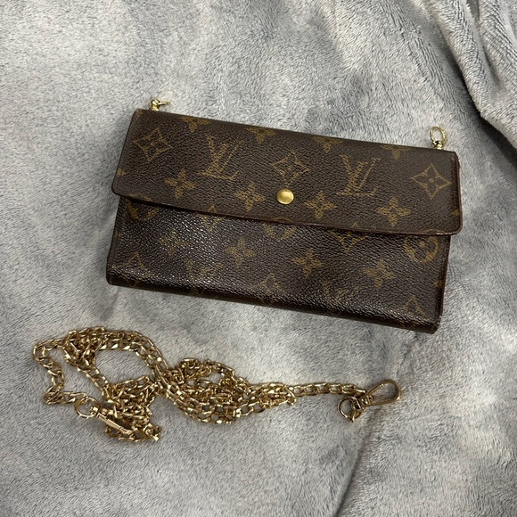 Monogram Louis Vuitton Pochette authentic bag wallet leather - Picture 1 of 8